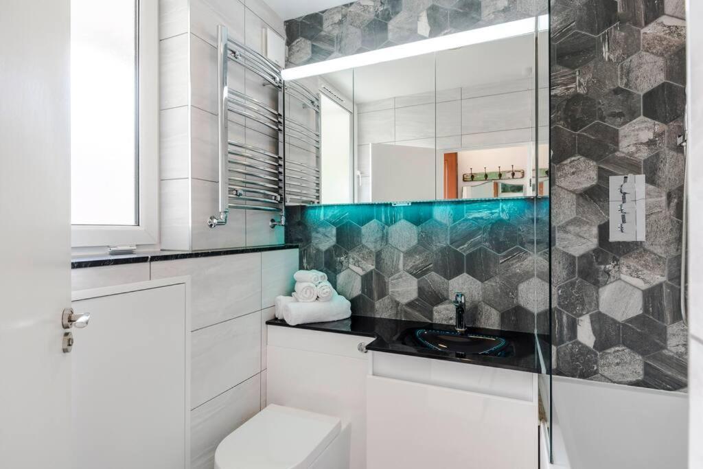 The Clarence, Central London Apartment W/ Wifi Exterior foto
